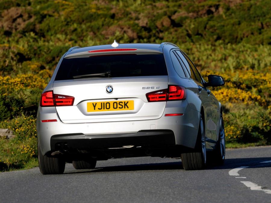  BMW 525d Touring M Sport Package 2010 года  (UK) (фото 5 из 21)